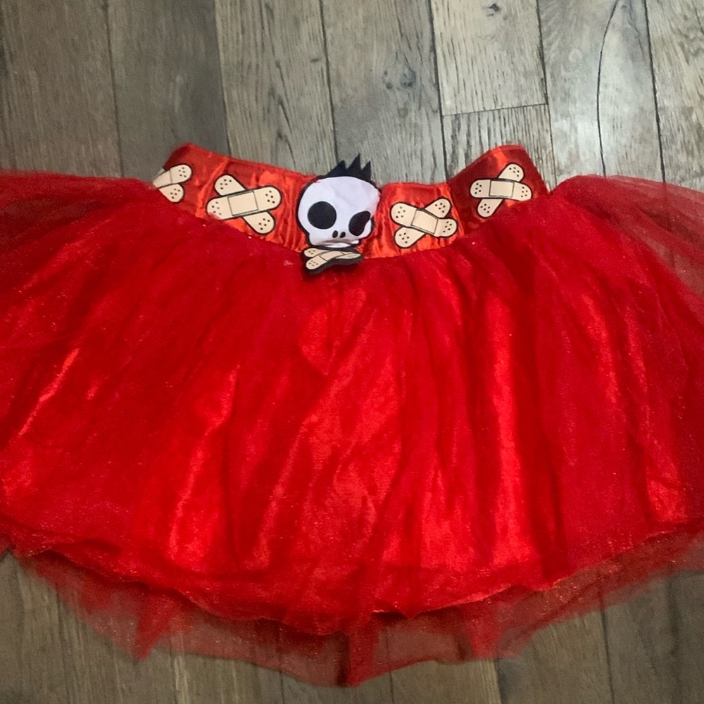 Halloween skirt. AR